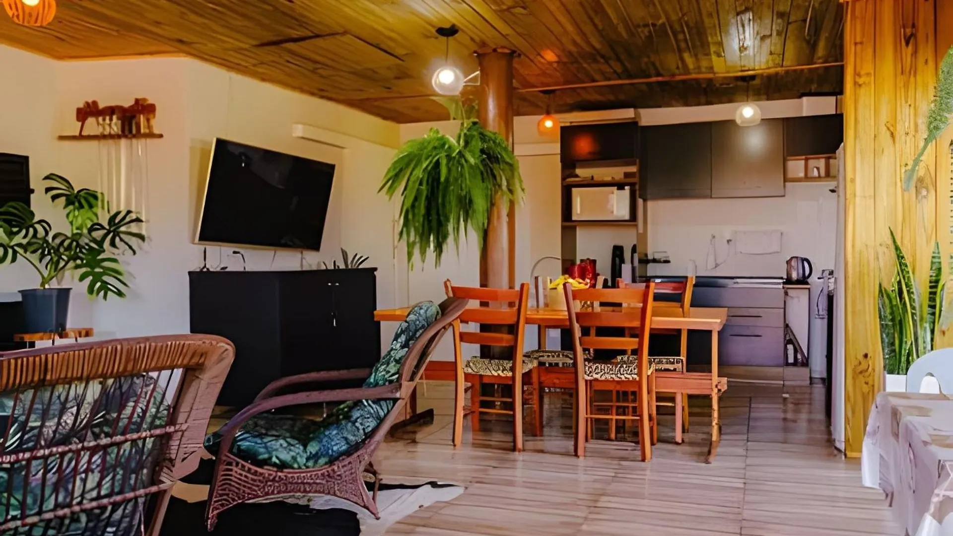 Cabana_Raizes
